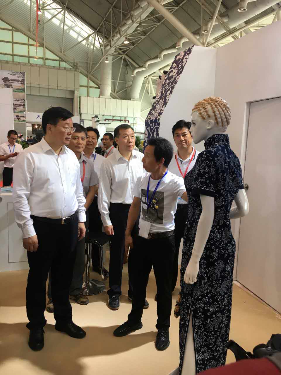 衣园参加江苏版权贸易博览会展示版权产业发展